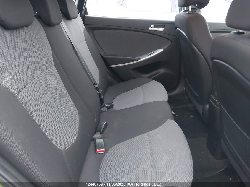 2013 Hyundai Accent Gls/Gs VIN: KMHCT5AE4DU125640 Lot: 12448759