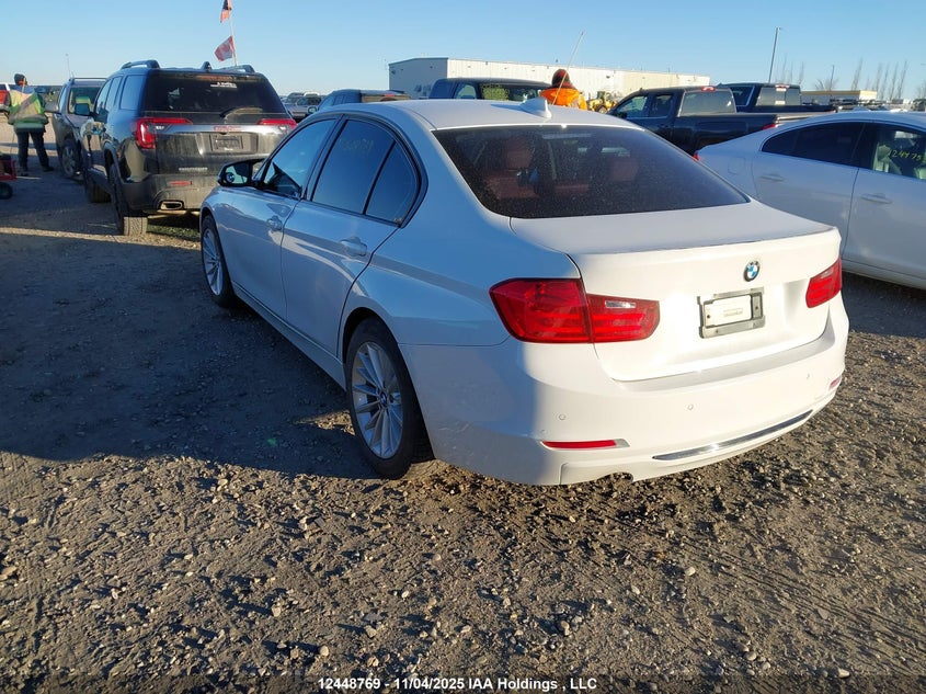 WBA3C3G50ENS69825 2014 BMW 3ER photo no. 3