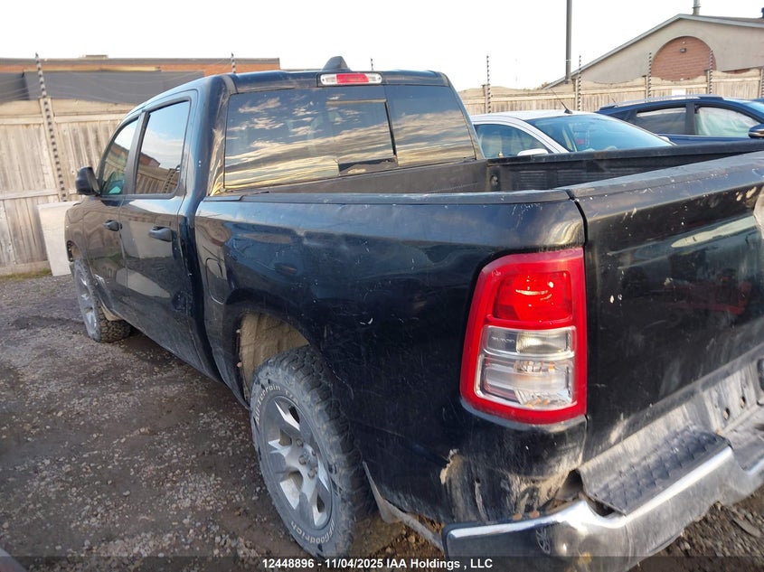 1C6SRFGT8KN763916 2019 RAM 1500 photo no. 14