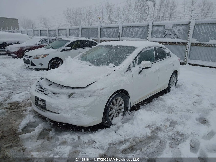 2HGFB2F43CH121116 2012 HONDA CIVIC photo no. 2