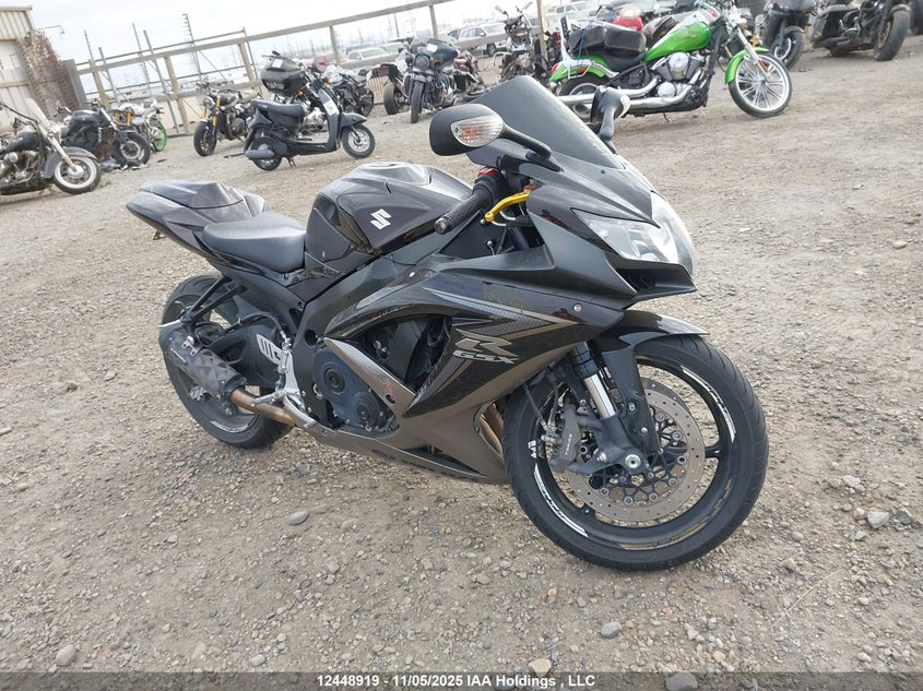 JS1GR7LA8A2100204 2010 Suzuki Gsx750 R auction photo 1