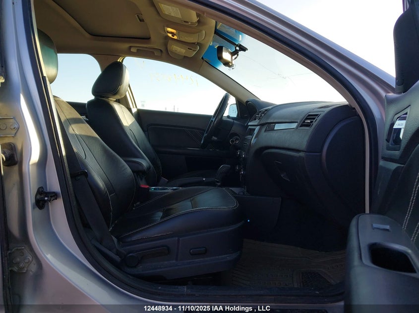 3FAHP0DC2AR380033 2010 FORD FUSION photo no. 5