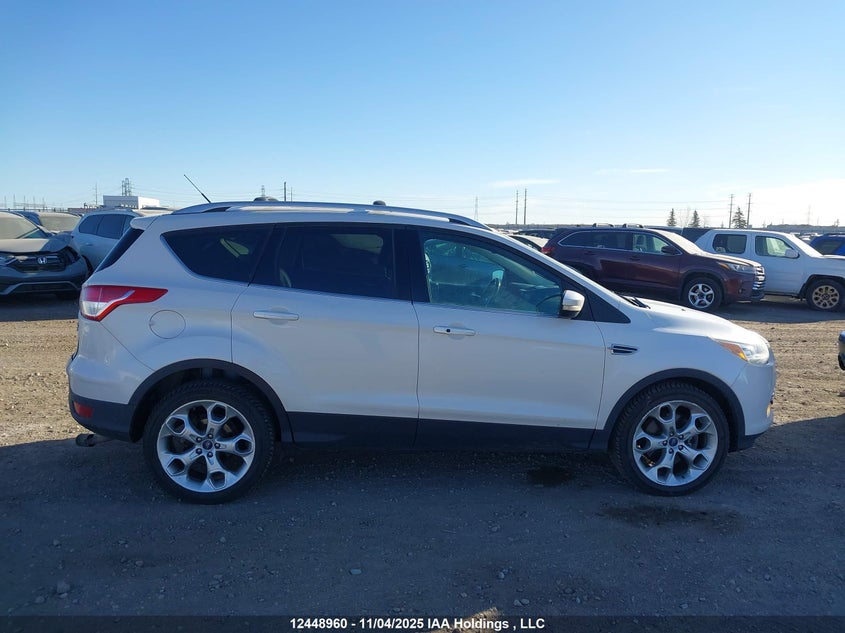 1FMCU9J95DUB73770 2013 FORD ESCAPE photo no. 13