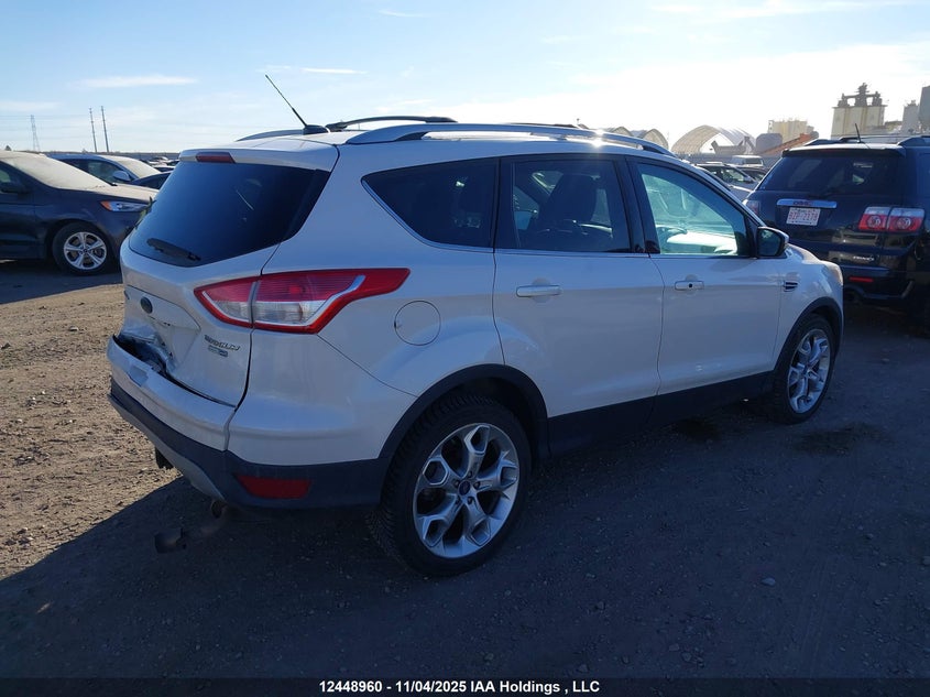 1FMCU9J95DUB73770 2013 FORD ESCAPE photo no. 4