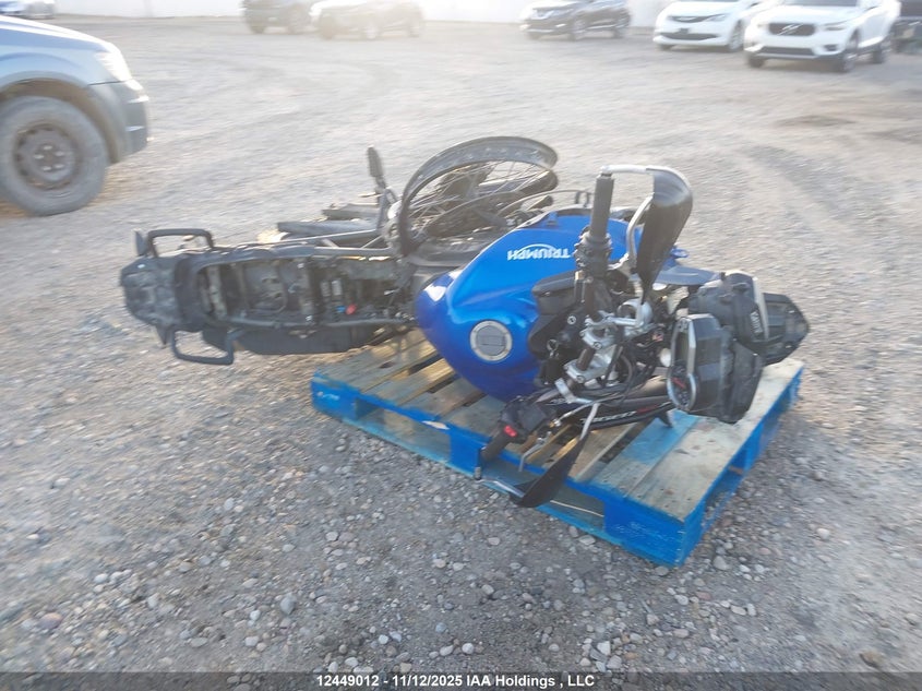 SMTE07BF7FT701322 2015   photo no. 18