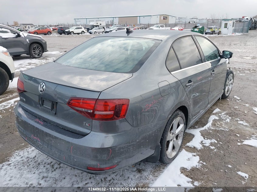 3VWL17AJ4HM394392 2017 VOLKSWAGEN JETTA photo no. 4