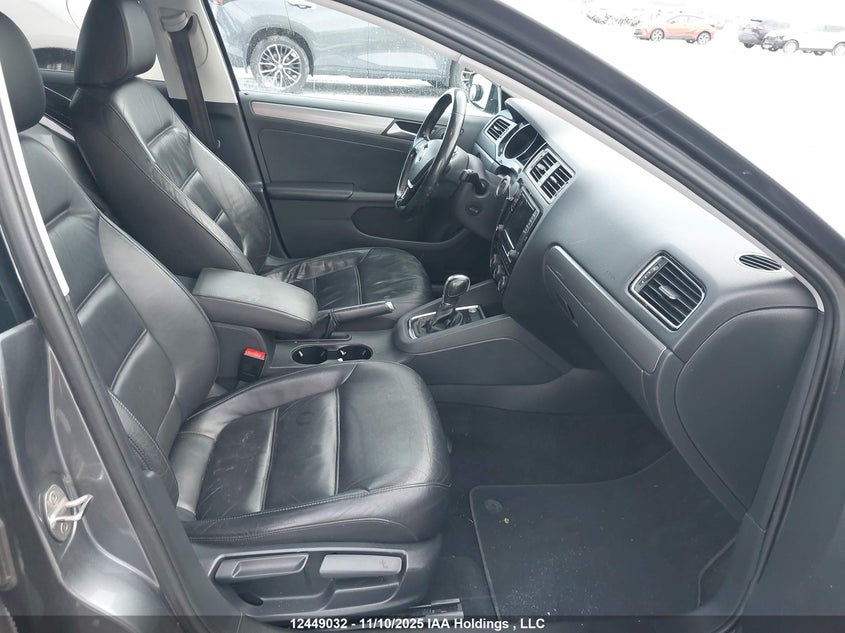 3VWL17AJ4HM394392 2017 VOLKSWAGEN JETTA photo no. 5