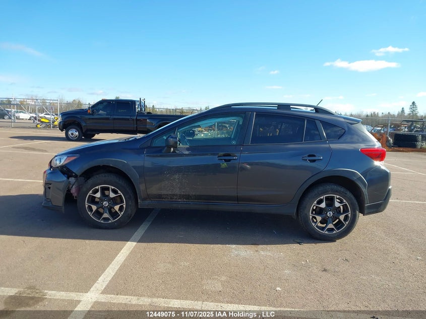JF2GTAAC4JH234425 2018 SUBARU XV photo no. 14