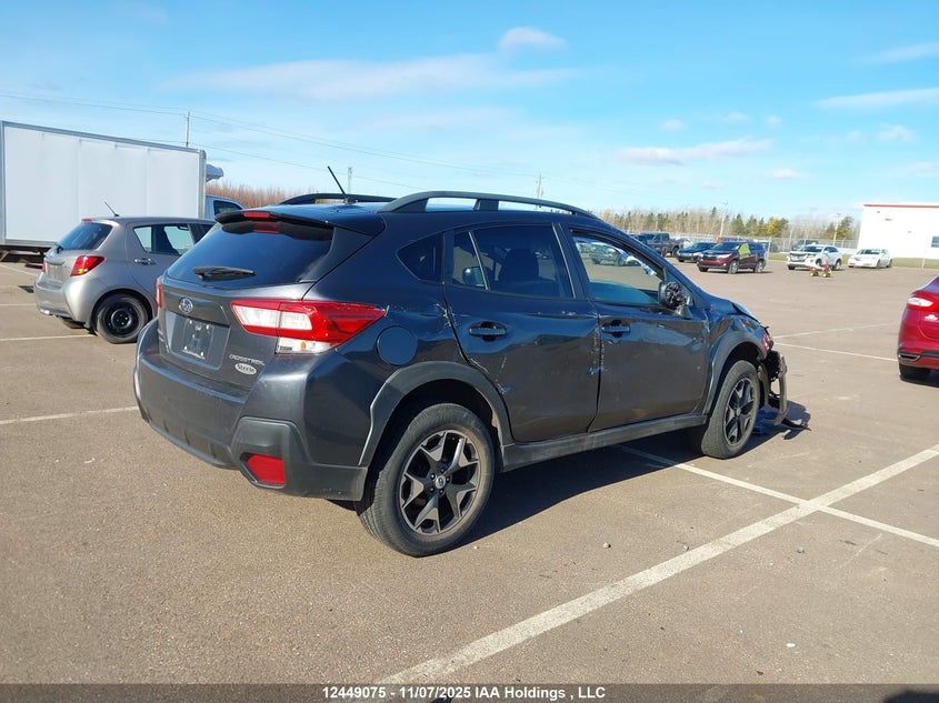 JF2GTAAC4JH234425 2018 SUBARU XV photo no. 4