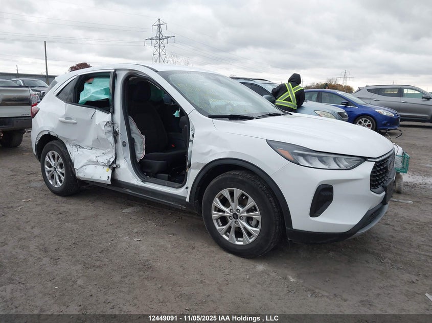 1FMCU0GN1PUA60760 2023 FORD ESCAPE photo no. 17
