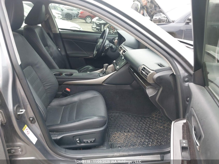 JTHCE1D21F5008134 2015 LEXUS IS photo no. 5