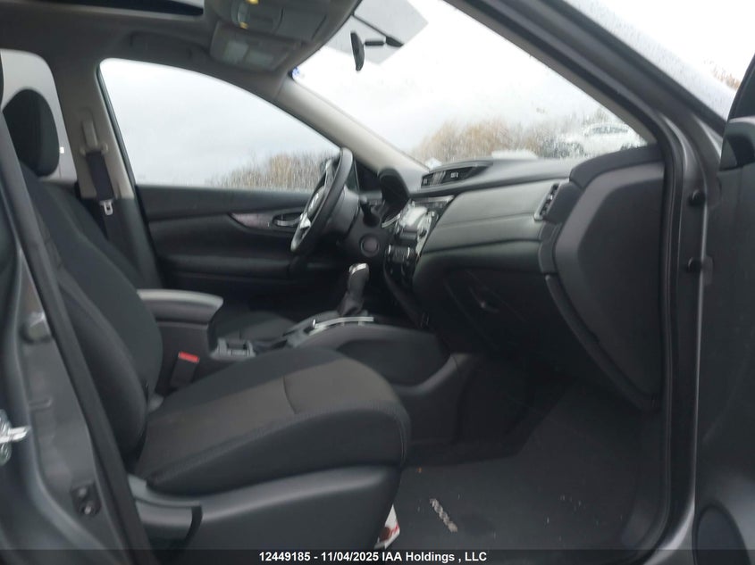 5N1AT2MV8HC892212 2017 NISSAN ROGUE photo no. 5