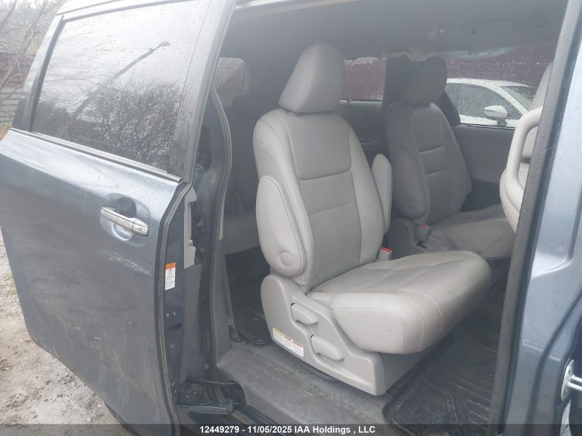 2017 Toyota Sienna Xle/Limited VIN: 5TDDZ3DC0HS160840 Lot: 12449279