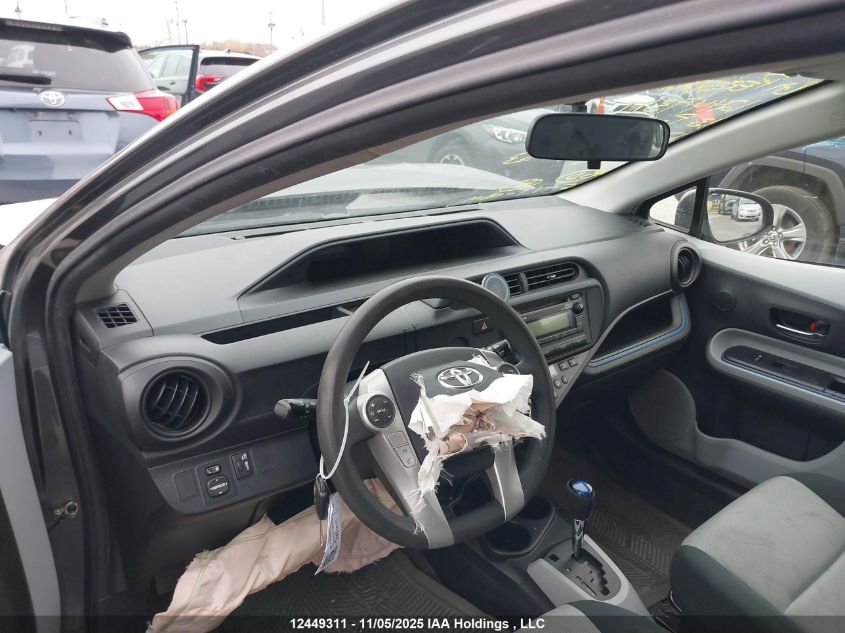 2013 Toyota Prius C VIN: JTDKDTB32D1534283 Lot: 12449311