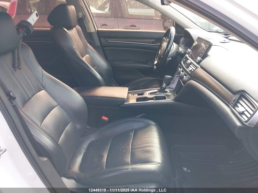 1HGCV1F9XJA800067 2018 HONDA ACCORD photo no. 5