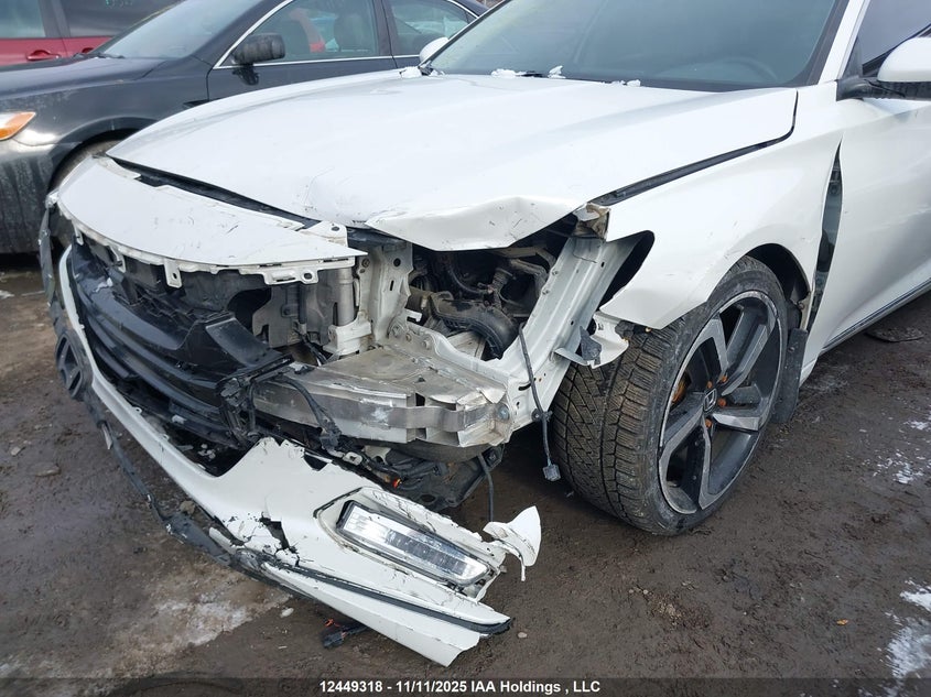 1HGCV1F9XJA800067 2018 HONDA ACCORD photo no. 6