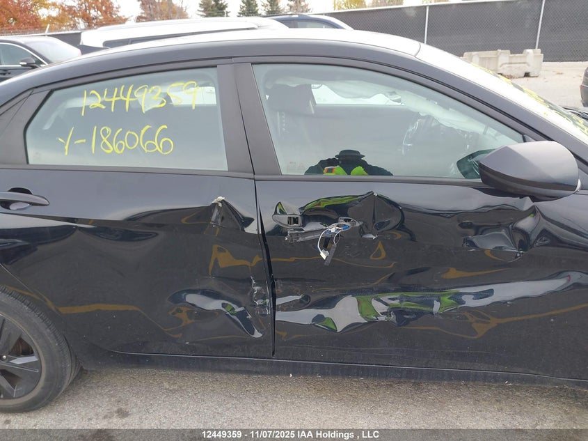 KMHLM4AG5MU186066 2021 HYUNDAI ELANTRA photo no. 20
