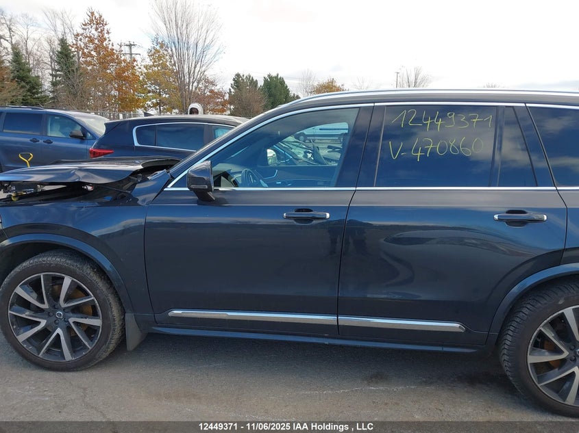 YV4A22PL2K1470860 2019 VOLVO XC90 photo no. 14