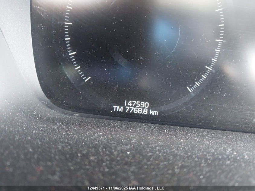 YV4A22PL2K1470860 2019 VOLVO XC90 photo no. 15