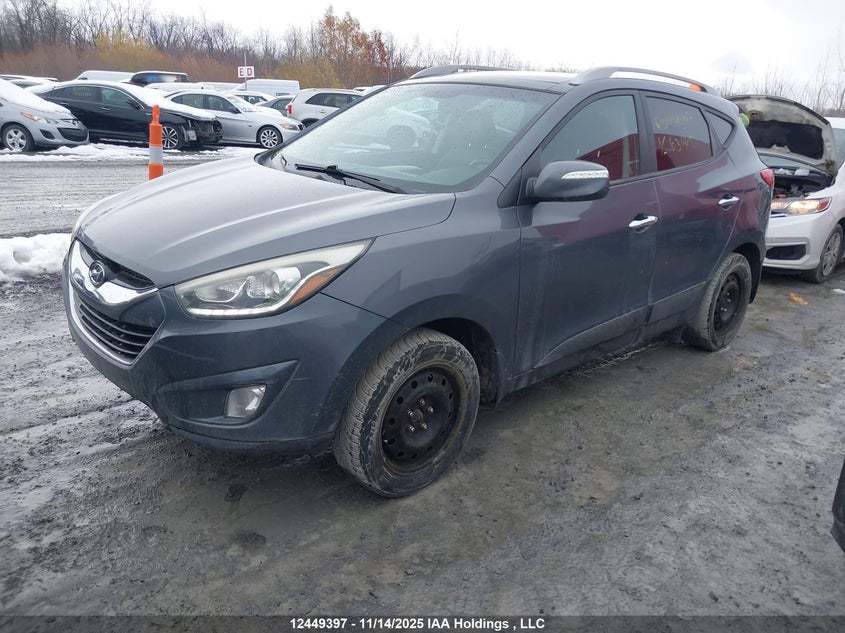KM8JUCAGXFU103445 2015 HYUNDAI TUCSON photo no. 2
