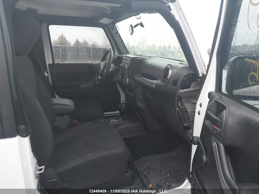 1C4AJWAGXHL611535 2017 JEEP WRANGLER photo no. 5