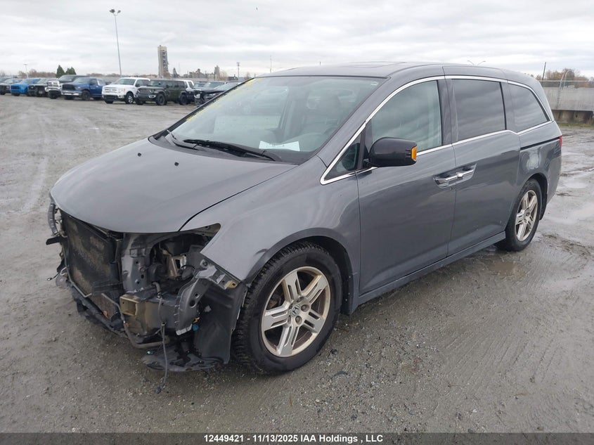 5FNRL5H92DB506869 2013 HONDA ODYSSEY photo no. 2