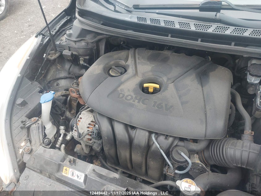 5NPDH4AEXDH319359 2013 HYUNDAI ELANTRA photo no. 10
