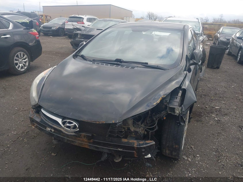 5NPDH4AEXDH319359 2013 HYUNDAI ELANTRA photo no. 2