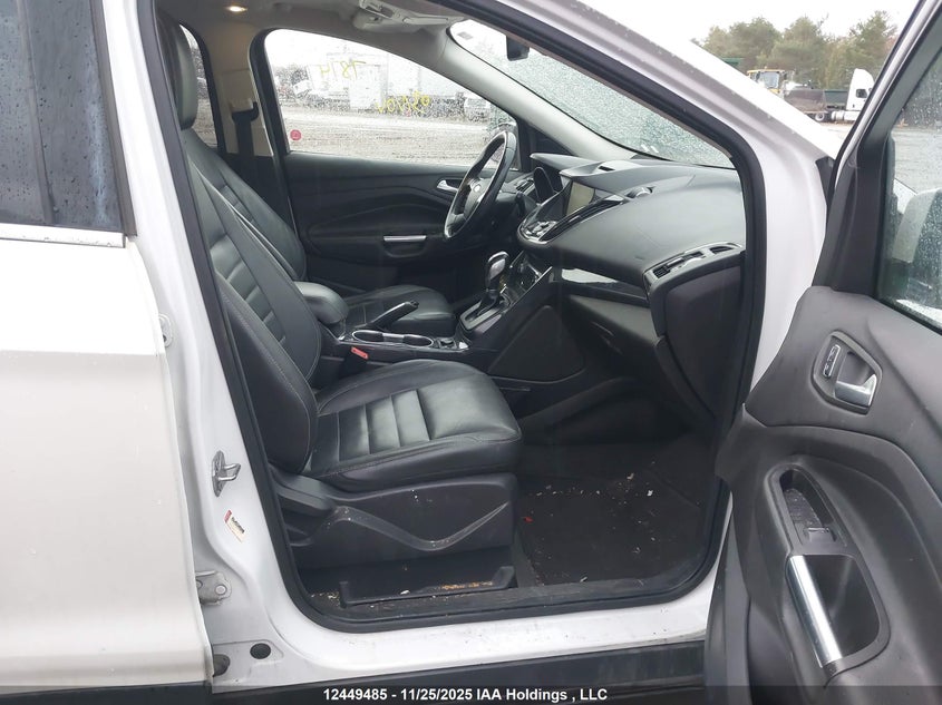 1FMCU9J90EUD82027 2014 FORD ESCAPE photo no. 5
