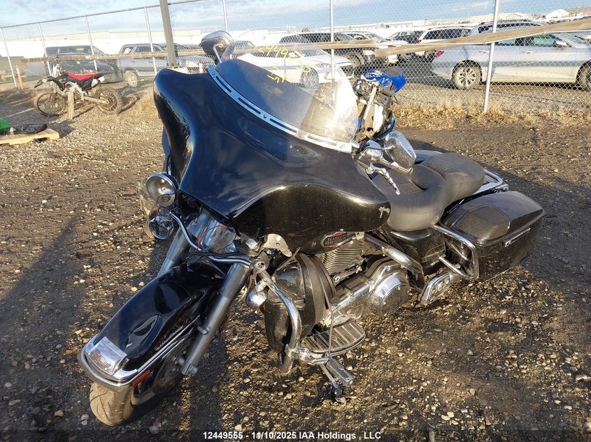 5HD1FC41X8Y682770 2008 HARLEY-DAVIDSON ELECTRA GLIDE photo no. 2
