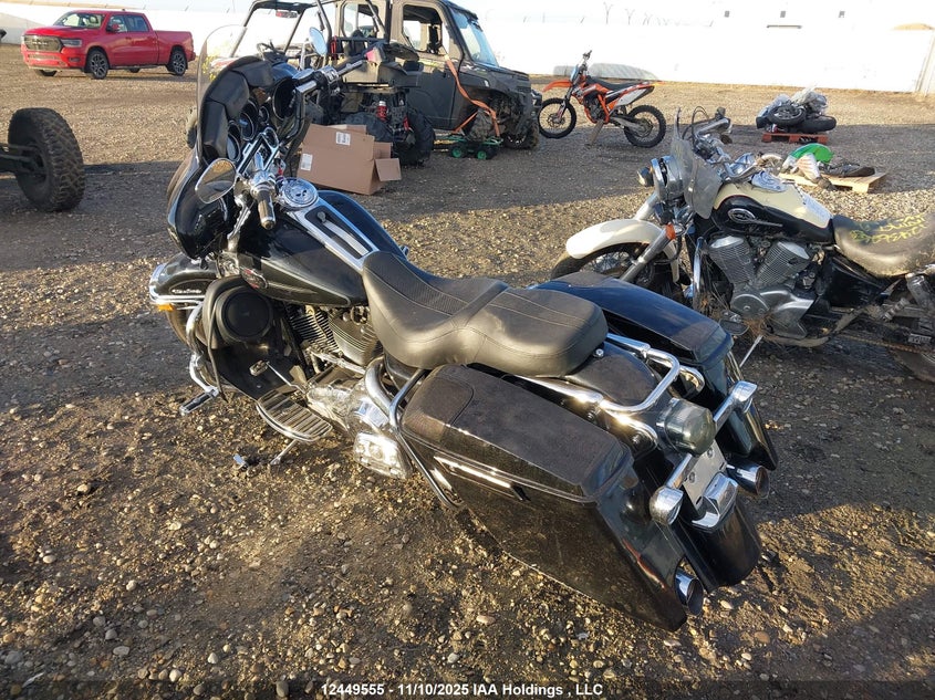 5HD1FC41X8Y682770 2008 HARLEY-DAVIDSON ELECTRA GLIDE photo no. 3