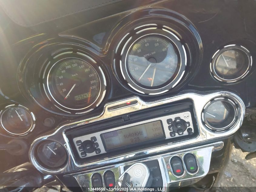 2008 Harley-Davidson Flhtcui VIN: 5HD1FC41X8Y682770 Lot: 12449555