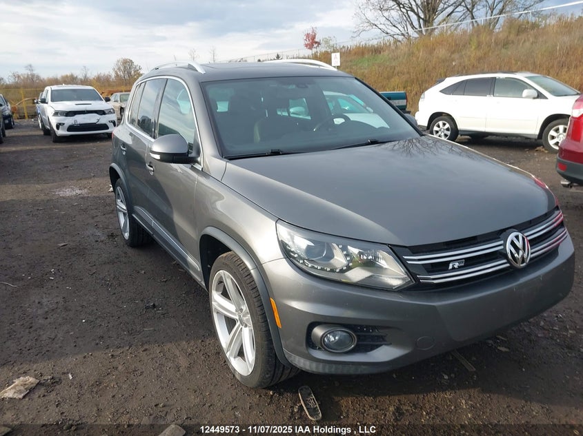 WVGJV7AX4GW008289 2016 VOLKSWAGEN TIGUAN photo no. 6