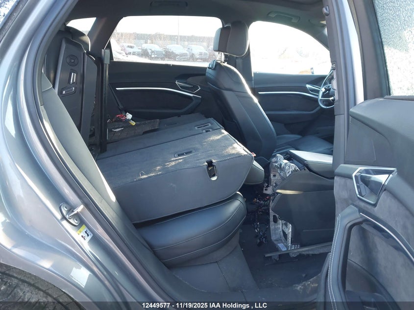 2019 Audi E-Tron Prestige VIN: WA1VAAGE7KB006423 Lot: 12449577