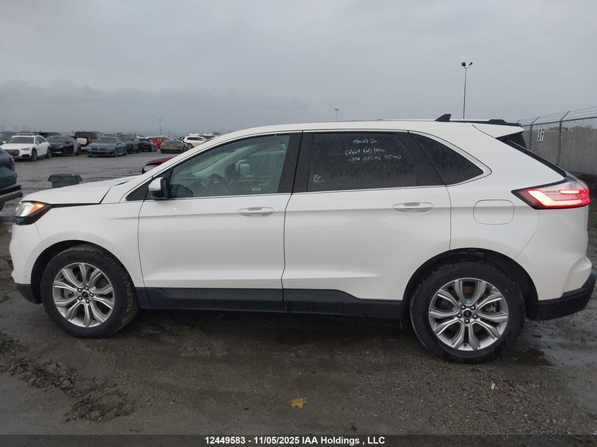 2FMPK4K98RBB02181 2024 FORD EDGE photo no. 15