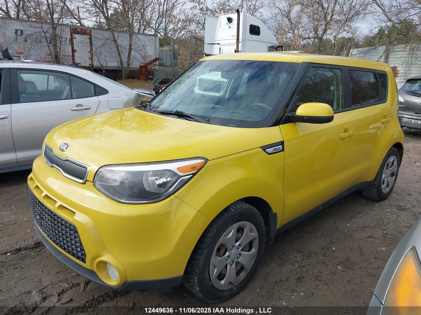 KNDJN2A25G7241569 2016 KIA SOUL photo no. 14