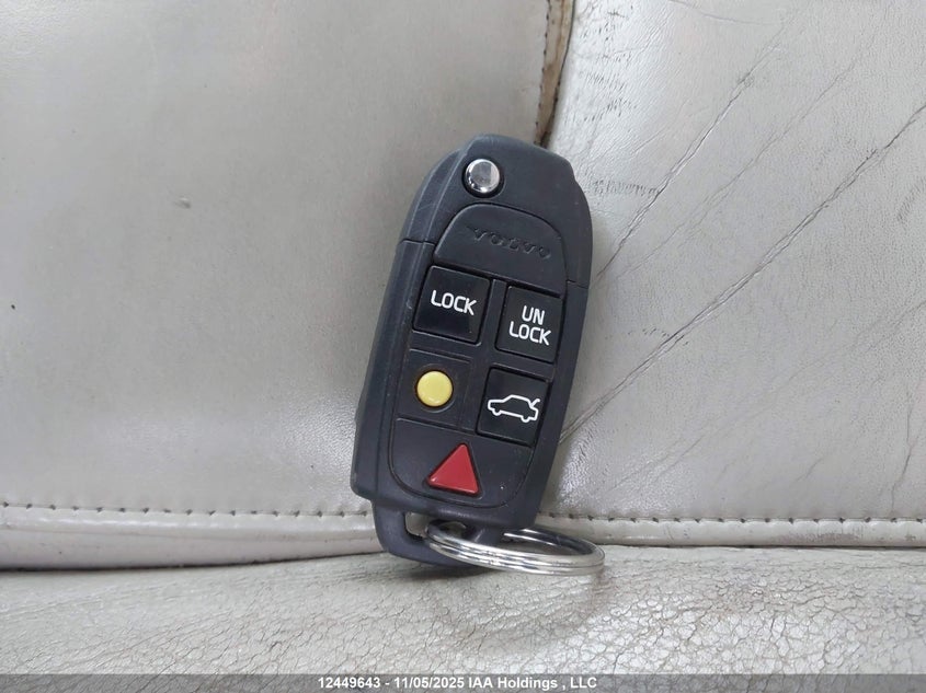 YV4CZ982071354633 2007 VOLVO XC90 photo no. 11