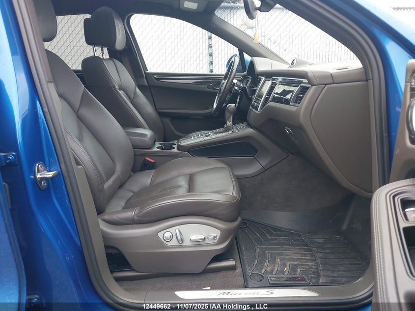 WP1AB2A53FLB63428 2015 PORSCHE MACAN photo no. 5