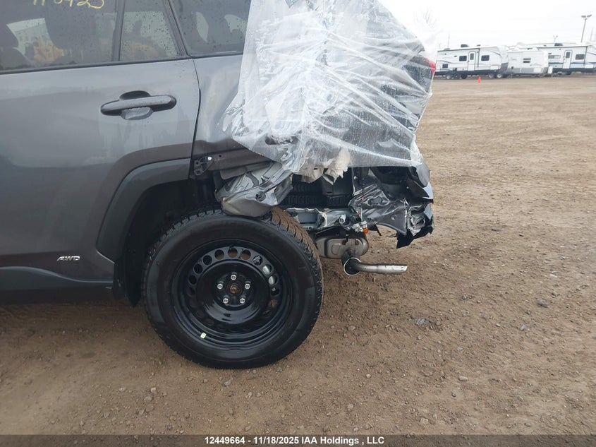 2T3RWRFV8SW266037 2025 TOYOTA RAV 4 photo no. 12