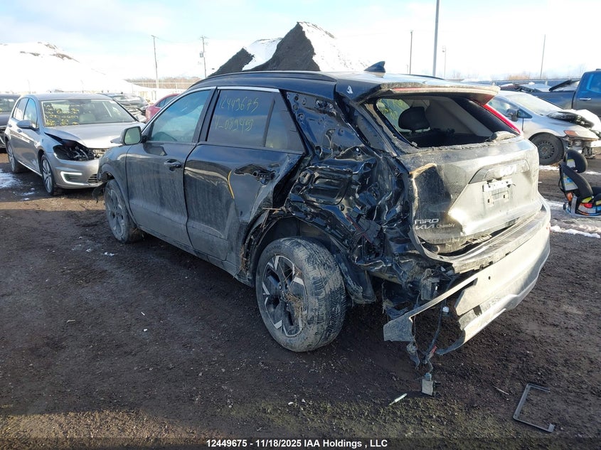 KNDCR3L17R5089459 2024 KIA NIRO photo no. 3