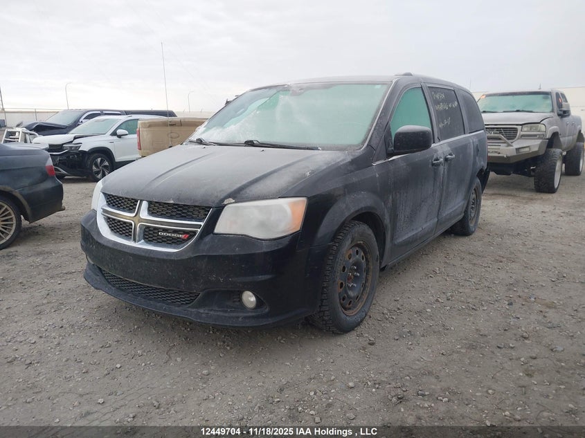 2C4RDGDG3JR310081 2018 DODGE CARAVAN photo no. 2