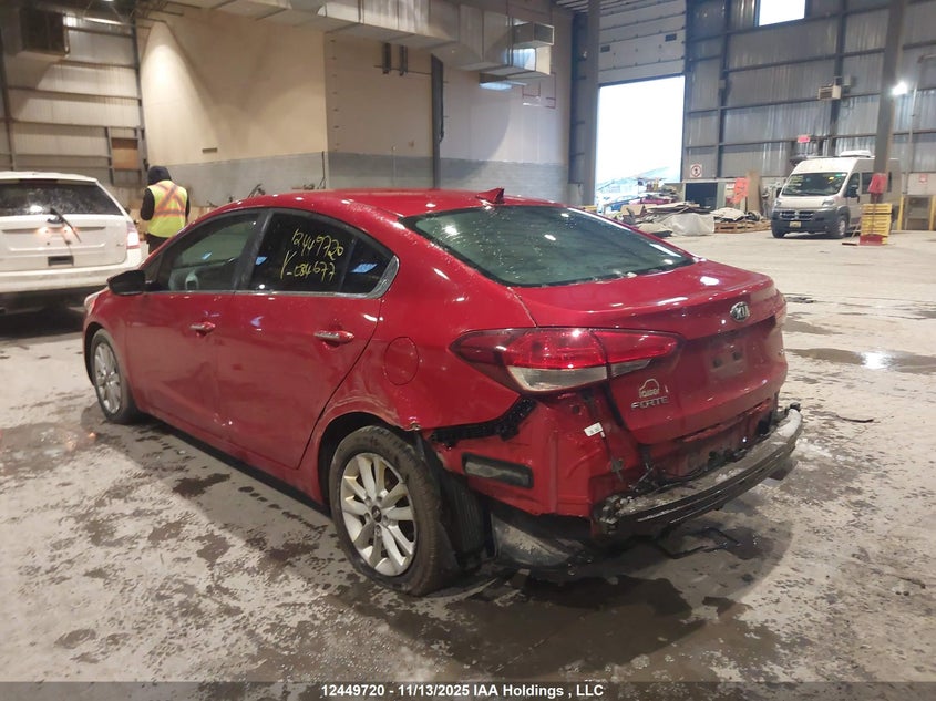 3KPFL4A87HE034677 2017 KIA FORTE photo no. 3