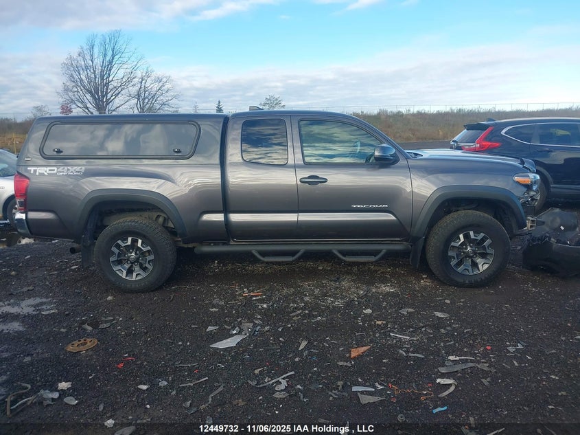 5TFSZ5AN8HX109461 2017 TOYOTA TACOMA photo no. 14