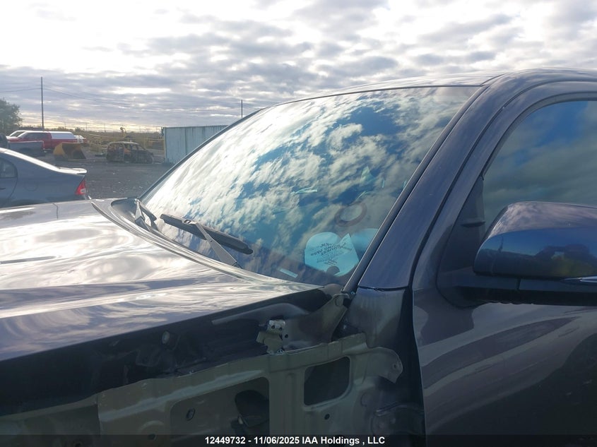 5TFSZ5AN8HX109461 2017 TOYOTA TACOMA photo no. 18