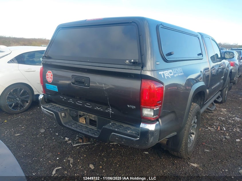 5TFSZ5AN8HX109461 2017 TOYOTA TACOMA photo no. 4