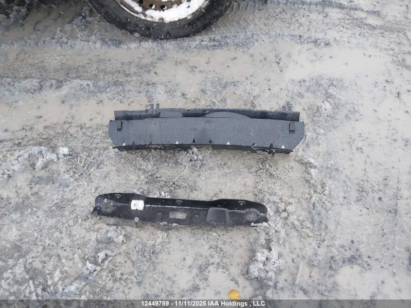 2013 Mercedes-Benz C 300 4Matic VIN: WDDGF8AB1DA797408 Lot: 12449789