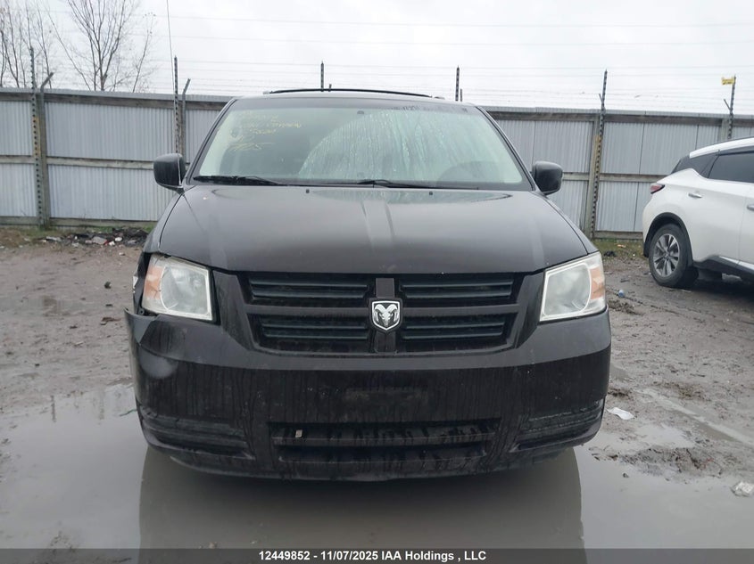 2D4RN4DE2AR425820 2010 DODGE CARAVAN photo no. 12