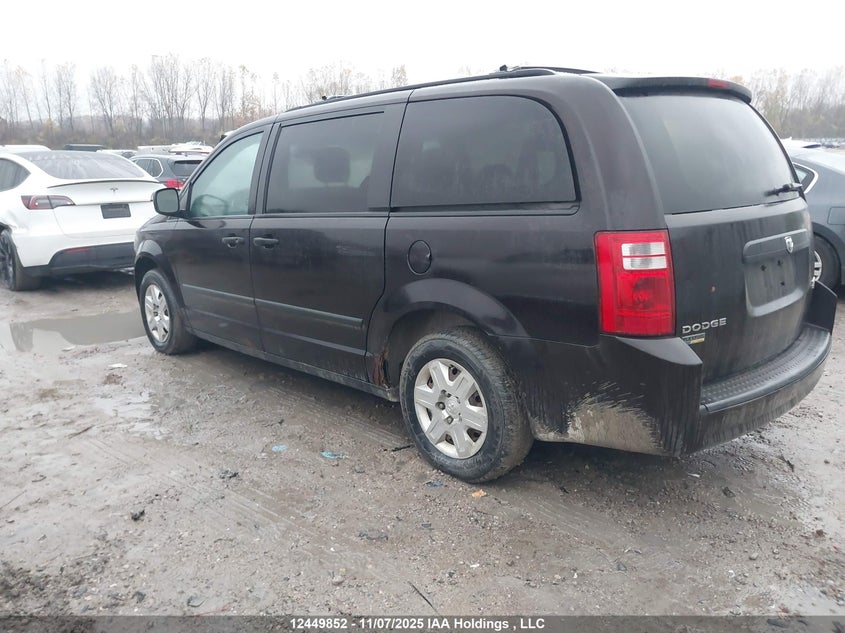 2D4RN4DE2AR425820 2010 DODGE CARAVAN photo no. 3