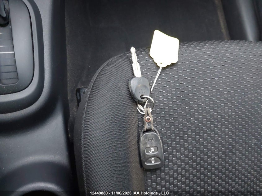 KMHCN35C49U148818 2009 HYUNDAI ACCENT photo no. 11
