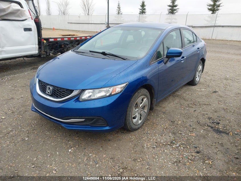 2HGFB2F4XFH020983 2015 HONDA CIVIC photo no. 2